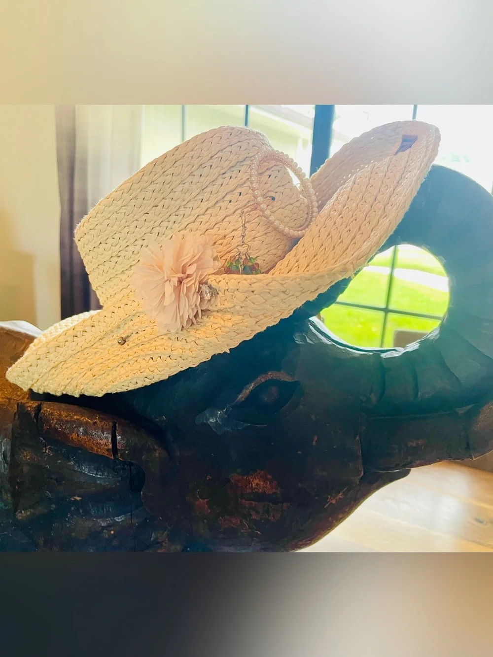 Natural Straw Cowboy Hat with Decorative Accents
